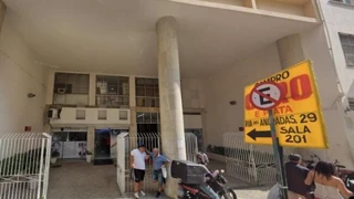 Imóvel 2537389 [''] - ['R. Dos Andradas - - Ate 129 - Lado Impar - De 1 A 129 Lado Impar , 29 , Loja 207 - Centro'] ['Centro'] - ['Rio De Janeiro']/['RJ'] - 1