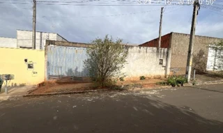 Imóvel 3097391 ['8555536032362'] - ['RUA LEONOR DE OLIVEIRA MACEDO,N. 97 LT 09 QD 04, RESIDENCIAL JULIO RAMOS - CEP: 15813-306, CATANDUVA - SAO PAULO'] ['Distrito Industrial Antônio Zácaro'] - ['Catanduva']/['SP'] - 1