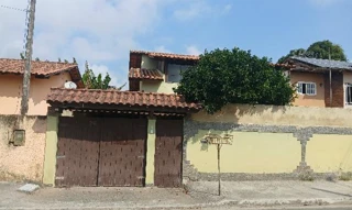 Imóvel 2465991 ['1444419445911'] - ['RUA PROFESSORA ANGEOLINA PETROPOLIS,N. 55 QUADRA10 LOTE 26, ITAIPU - CEP: 24342-000, NITEROI - RIO DE JANEIRO'] ['Itaipu'] - ['Niterói']/['RJ'] - 1