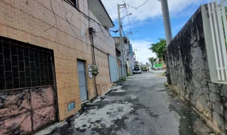 Imóvel 2839291 [''] - ['Via L-33, 78 São Cristóvão Salvador BA'] ['São Cristóvão'] - ['Salvador']/['BA'] - 1