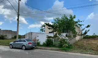 Imóvel 2887692 ['8444421586096'] - ['RUA HELIO DE VASCONCELOS ALVARENGA,N. 225 LOTE 21 QUADRA R, RESIDENCIAL VILLAGE - CEP: 28110-000, CAMPOS DOS GOYTACAZES - RIO DE JANEIRO'] ['RESIDENCIAL VILLAGE'] - ['Campos dos Goytacazes']/['RJ'] - 1