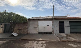 Imóvel 3093792 ['8444415476098'] - ['RUA VEREADOR APARECIDO DA ROCHA,N. 14 LT 62, CENTRO - CEP: 86165-000, FLORESTOPOLIS - PARANA'] [''] - ['Florestópolis']/['PR'] - 1