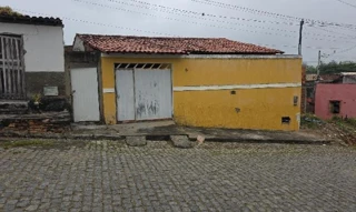 Imóvel 2995292 ['8444405751665'] - ['RUA ADILSON NERY,N. 18 LT 24 QD 07 ANTIGA RUA A, VILA ROSA - CEP: 45700-000, ITAPETINGA - BAHIA'] [''] - ['Itapetinga']/['BA'] - 1