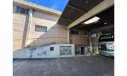 Galpão em Rio de Janeiro, Bonsucesso, RUA DNA. IZABEL, n 45, RJ. Área: 3049.85m2