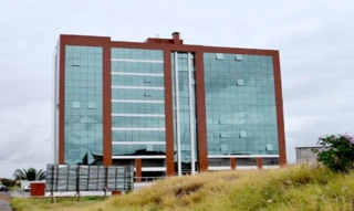 Imóvel 2956592 [''] - ['Rua Rogaciano Francisco Moraes, s/n, Quadra 74, Loja 02, Edifício Centro Médico, São Francisco, Guanambi, BA, 46430-000, Rua Rogaciano Francisco Moraes, Guanambi, BA, 46430-000'] [''] - ['Guanambi']/['BA'] - 1