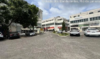 Imóvel 2585792 ['1555530687326'] - ['ESTRADA DOS BANDEIRANTES,N. 8591 SL 328, JACAREPAGUA - CEP: 22783-115, RIO DE JANEIRO - RIO DE JANEIRO'] ['Jacarepaguá'] - ['Rio De Janeiro']/['RJ'] - 1