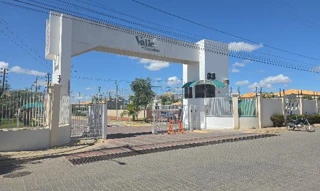 Imóvel 3083193 ['8555537787650'] - ['RUA PROJETADA A,N. 03 APTO. 102A BL CAUI AREA 03 A, COHAB SAO FRANCISCO - CEP: 56300-000, PETROLINA - PERNAMBUCO'] ['Jardim Maravilha'] - ['Petrolina']/['PE'] - 1