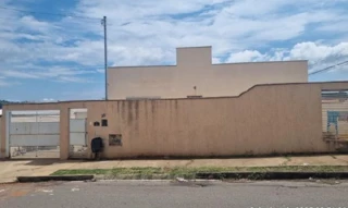 Imóvel 2646793 ['8444417748672'] - ['RUA BAENA VINHAS MASELLI,N. 255 LT23 QD 12, ALTO DA FIGUEIRA III - CEP: 37004-776, VARGINHA - MINAS GERAIS'] ['Centro'] - ['Varginha']/['MG'] - 1