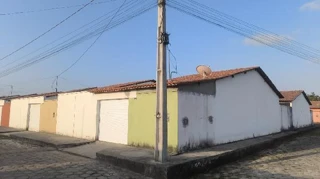 Imóvel 2583494 ['8444431292826'] - ['RUA ÉBANO,N. SN QD 15 LT 01, AREIA BRANCA - CEP: 65268-000, CURURUPU - MARANHAO'] [''] - ['Cururupu']/['MA'] - 1