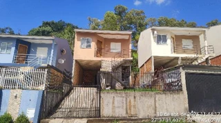 Imóvel 2345394 ['8444416463402'] - ['RUA AULUS ATTILIO LAVRATTI,N. 222 CASA 03, JABUTICABAL - CEP: 99712-117, ERECHIM - RIO GRANDE DO SUL'] [''] - ['Erechim']/['RS'] - 1