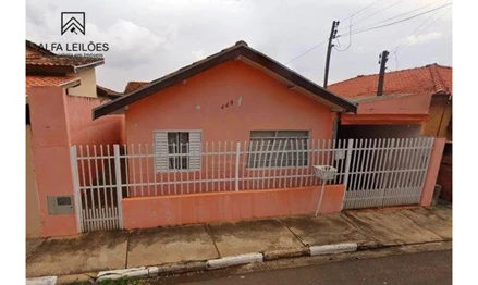 Casa em Paranapanema, Vila Leme, Rua Antônio Almeida Leme Júnior, nº 440, SP. Área: 124m2 - imagem 0