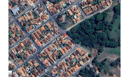 Casa em Santa Rosa de Viterbo, Jardim Aquarius, R. Benevenuto Ceoldo, 181, SP. Área: 241.71m2