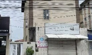Imóvel 2431095 ['8444413531385'] - ['AVENIDA CANAL 4,N. 713 APTO. 301 QUADRA 48, FAROLANDIA - CEP: 49031-970, ARACAJU - SERGIPE'] ['Robalo'] - ['Aracaju']/['SE'] - 1