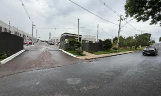 Imóvel 2720995 ['8787712108908'] - ['RUA DAS CAMELIAS,N. 951 APTO. 97 BL 25 BOX 98, CAMPINA DA BARRA - CEP: 83709-590, ARAUCARIA - PARANA'] ['Campina da Barra'] - ['Araucária']/['PR'] - 1