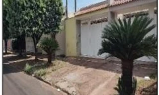 Imóvel 2546195 ['1444406208673'] - ['RUA JOSE PALMA,N. SN CS 01 LT 18 QD 450, SANTOS DUMONT - CEP: 79621-090, TRES LAGOAS - MATO GROSSO DO SUL'] ['Santos Dumont'] - ['Três Lagoas']/['MS'] - 1