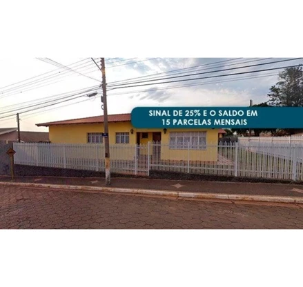 Casa em Arandu, Centro, Rua Joaquim Píres Martins, 489, SP. Área: 216.4m2