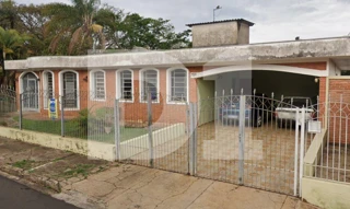 Casa em São Carlos, Jardim Cardinalli, Rua Irmã Maria São Félix, S/N, SP. Área: 300m2
