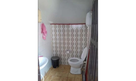 Prédio em São Lourenço do Oeste, Centro, Avenida Ernesto Beuter, 693 - Apto 02 - Centro, SC. Área: 541.8m2 - imagem 0