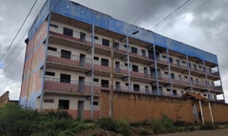 Imóvel 2732596 [''] - ['Apartamento nº 304, do Edifício Residencial Plaza I, situado na Quadra 04, Lote 16-B - Loteamento Park Águas Bonitas I ? Etapa B - Águas Lindas de Goiás/GO'] ['Parque das Aguas Bonitas'] - ['Águas Lindas de Goiás']/['GO'] - 1