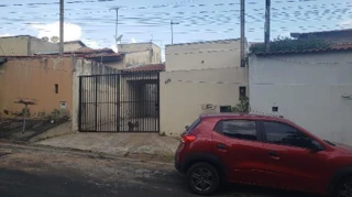 Imóvel 2336996 ['1444413958488'] - ['RUA NAIR PIGATTO SAURA (ANTIGA RUA 19),N. 135 LT 15-A, QD L, SUMARE - CEP: 13174-402, SUMARE - SAO PAULO'] ['Jardim Lucélia'] - ['Sumaré']/['SP'] - 1