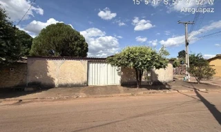 Imóvel 2908996 ['1555538048942'] - ['AVENIDA TIRADENTES,N. SN LT 13, QD F, SETOR SUL - CEP: 76721-136, ARAGUAPAZ - GOIAS'] [''] - ['Araguapaz']/['GO'] - 1