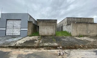 Imóvel 2437397 ['8444423230272'] - ['RUA C,N. SN LT 31 QD 02, CENTRO - CEP: 49940-000, MALHADA DOS BOIS - SERGIPE'] [''] - ['Malhada Dos Bois']/['SE'] - 1
