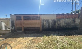 Imóvel 3096098 ['8555502237107'] - ['RUA BEIRA MAR,N. 25 LT 13 QD 09, JARDIM SAYONARA - CEP: 79103-536, CAMPO GRANDE - MATO GROSSO DO SUL'] ['Jardim Taruma'] - ['Campo Grande']/['MS'] - 1