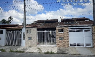 Imóvel 2818998 ['8444415384142'] - ['RUA MENSA,N. 25 CS 02, JARDIM PARAISO - CEP: 89226-548, JOINVILLE - SANTA CATARINA'] ['Jardim Paraíso'] - ['Joinville']/['SC'] - 1