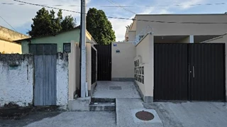 Imóvel 2981498 ['8787723840230'] - ['RUA MONSENHOR JACARANDA,N. 72 CS 4, LARANJAL - CEP: 24725-070, SAO GONCALO - RIO DE JANEIRO'] ['Laranjal'] - ['São Gonçalo']/['RJ'] - 1