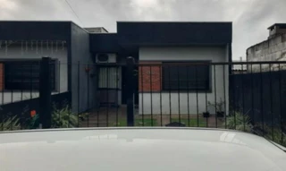 Imóvel 2584898 [''] - ['Rua Cascavel, 660 - Casa 02 (parte do Lote 9 da Quadra A-5), Condomínio Residencial Vicenzo V. - Parque da Matriz - Cachoeirinha / RS'] ['Parque da Matriz'] - ['Cachoeirinha']/['RS'] - 1