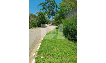 Terreno em Cotia, Portal Roselândia, Rua Marte, 345, Portal Roselândia, SP. Área: 1500m2