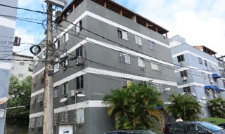 Imóvel 2995299 ['8444409042740'] - ['AVENIDA INDUSTRIAL URBANA,N. SN APTO. 202 BL 15, PONTO CERTO - CEP: 42800-133, CAMACARI - BAHIA'] ['Ponto Certo'] - ['Camaçari']/['BA'] - 1