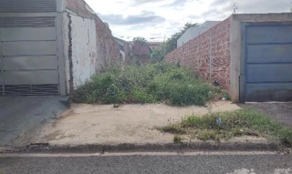 Imóvel 2556099 ['8444427542279'] - ['RUA DOUTOR APARECIDO DA SILVA BAPTISTA,N. SN LT 23A QD 49, PARQUE JARAGUA - CEP: 17066-620, BAURU - SAO PAULO'] ['Jardim Jaragua'] - ['Bauru']/['SP'] - 1