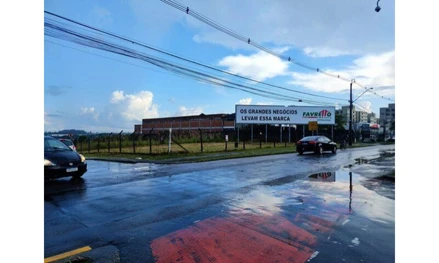 Terreno em Curitiba, , Rua AT-5 da Conectora 1, PR. Área: 2192.9m2 - imagem 0